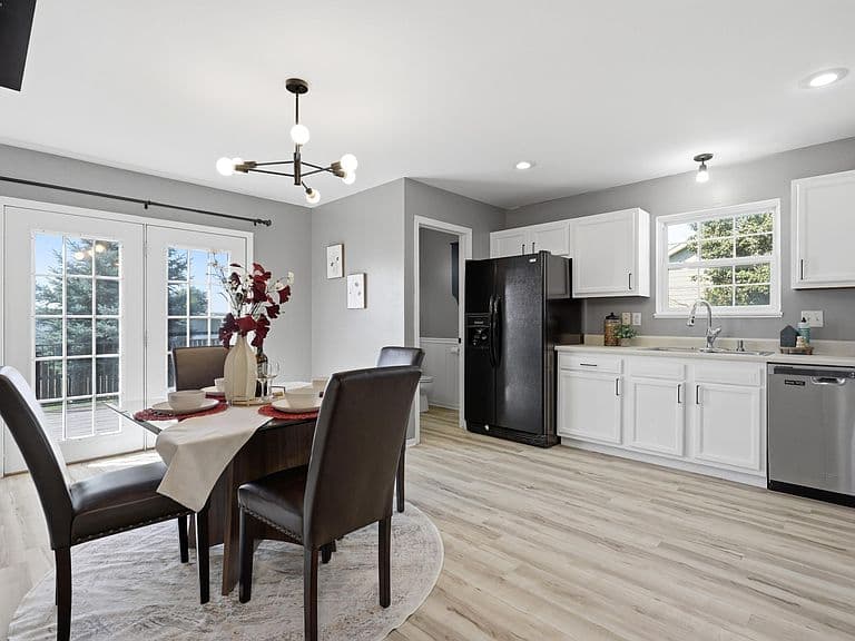 4550 Teak Dr photo 5