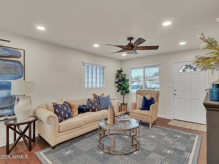 5222 S 14TH Way photo 2