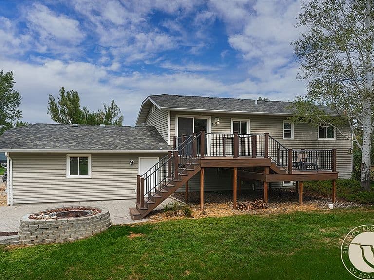 3428 Carmel Dr photo 4