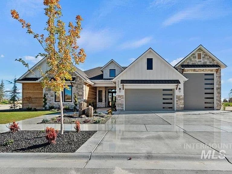 3718 N Harvest Moon Way photo 3