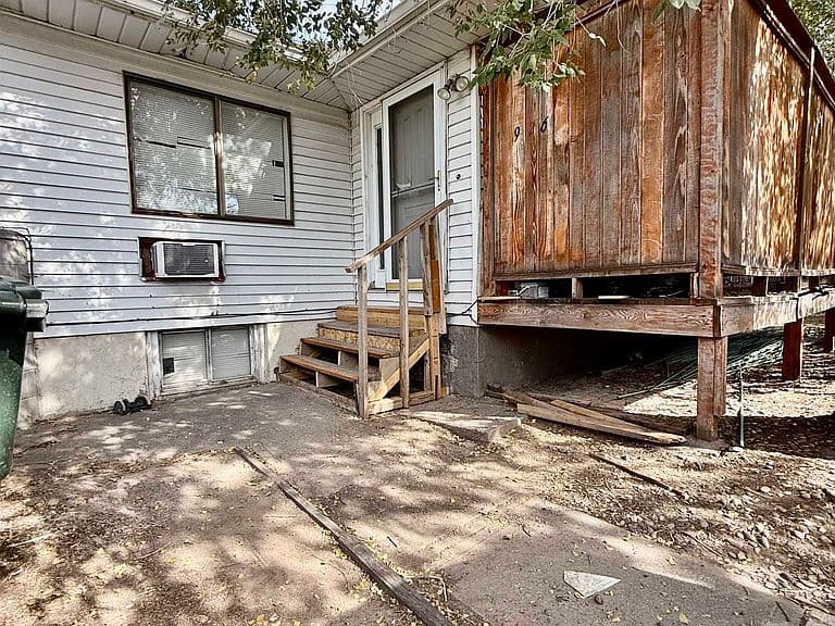 926 S 2nd Ave photo 1