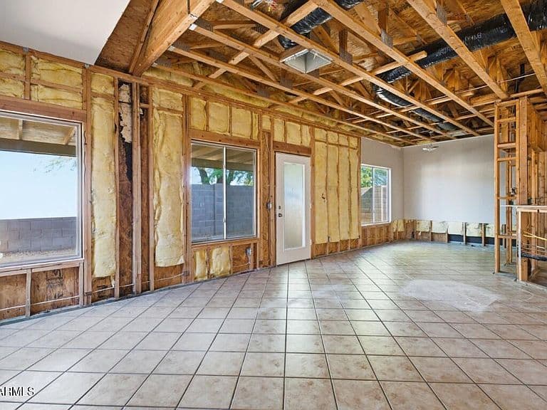 22227 N 29TH Drive photo 5