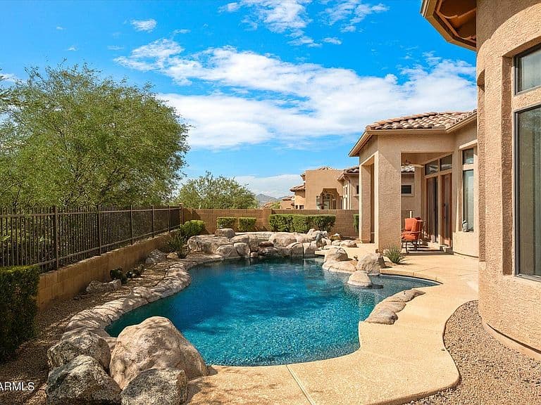 4104 N SAGE CREEK Circle photo 5