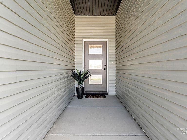 2086 Lowline Ave photo 5