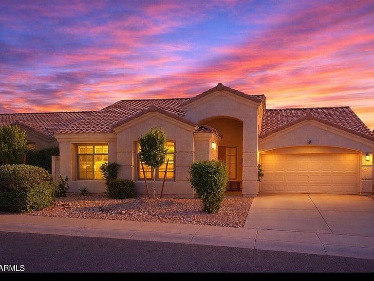 9827 E BLANCHE Drive photo 2