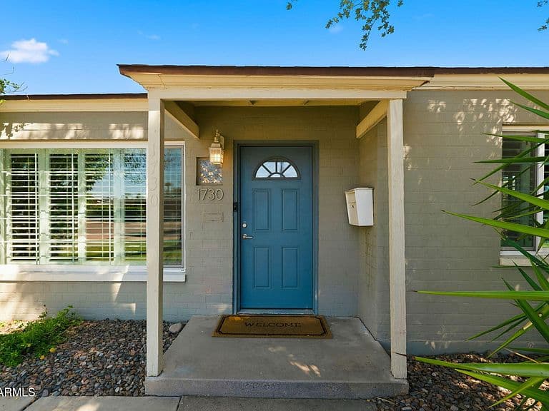 1730 W MULBERRY Drive photo 4