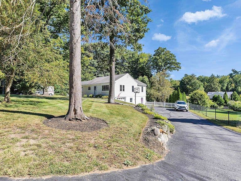 78 Abbot Hill Acres Road photo 3