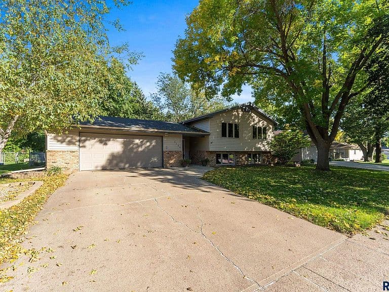 4100 S Cathy Ave photo 1
