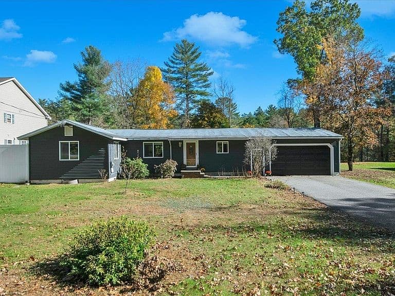 37 Sandhill Road photo 2