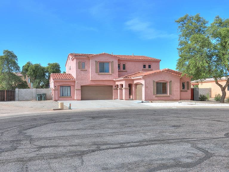 121 N Silverwood Dr photo 3