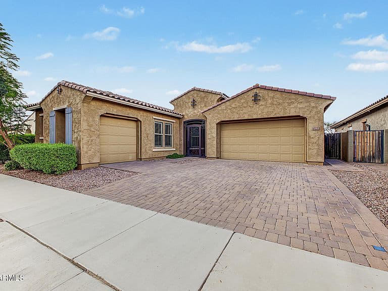 10220 E THATCHER Avenue photo 5