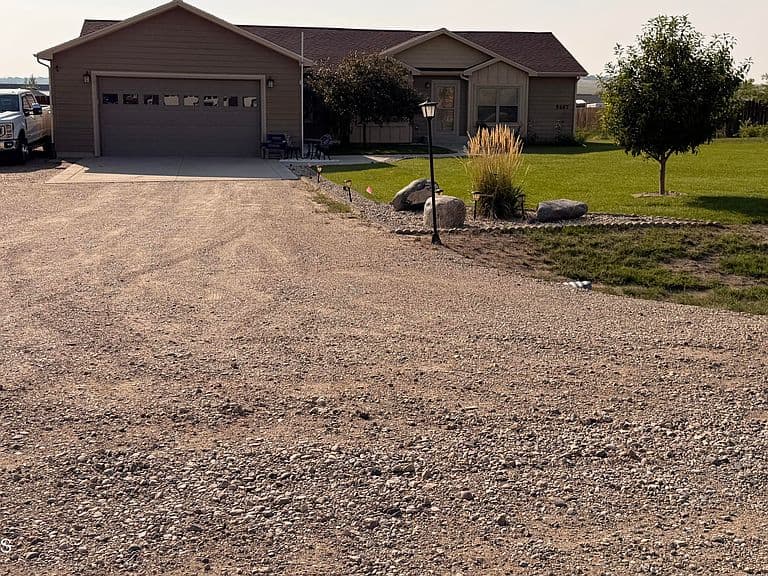 5467 Nicholas Ave photo 1