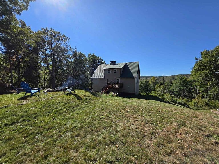 51 Burbee Lane photo 4
