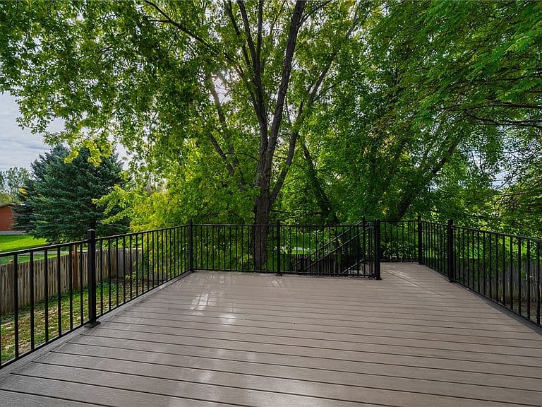 3784 Stillwater Dr photo 3