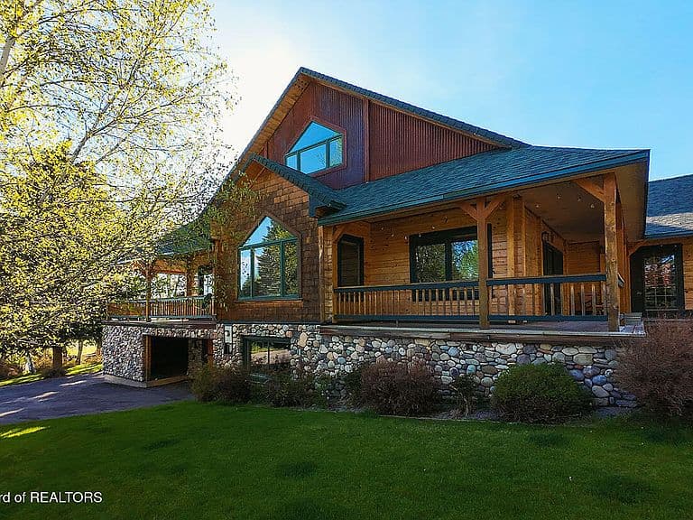 507 W Elkhorn Dr photo 2