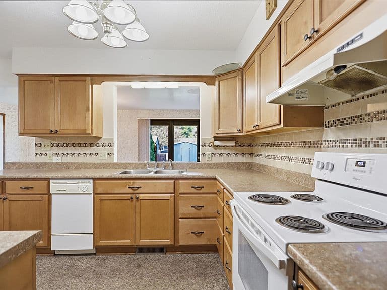 1513 S Gordon Dr photo 5