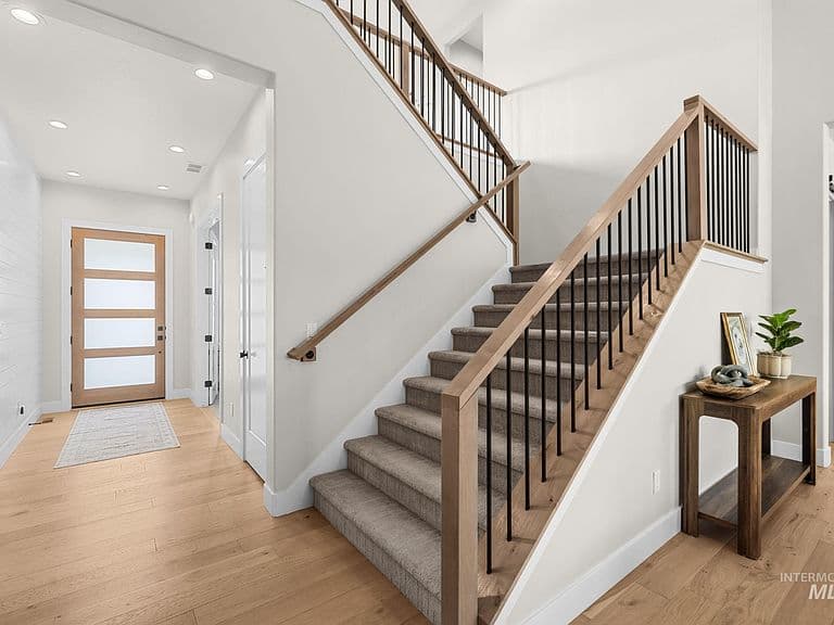 14717 N Power Way photo 4