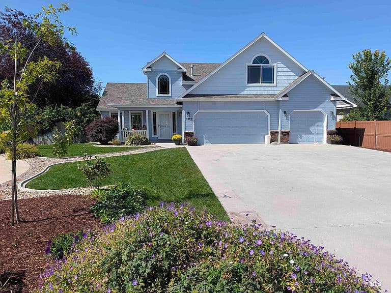 3389 N Yellow Peak Ave photo 1
