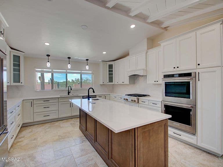 11525 E Tanque Verde Rd photo 5