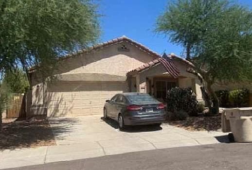 7426 W Lone Cactus Dr photo 1