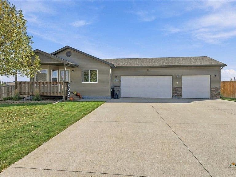 6565 Astoria Ln photo 2