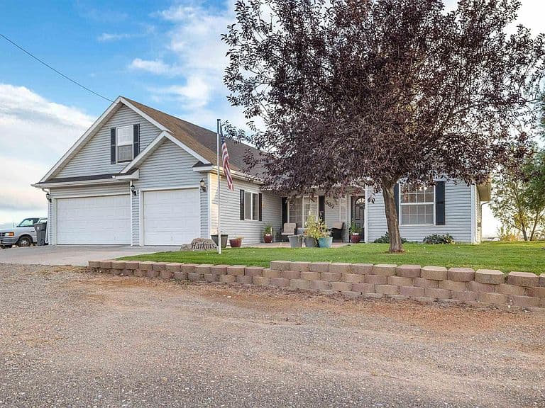 567 Smokey Mountain Dr photo 4