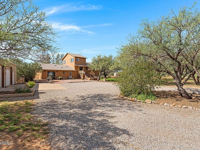 8264 E Dakota Rd photo 5