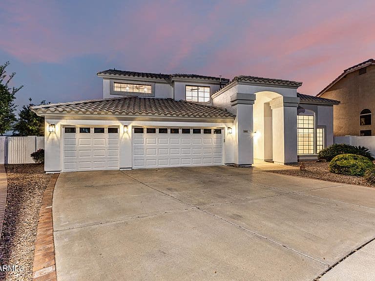 1441 W BAHIA Court photo 1