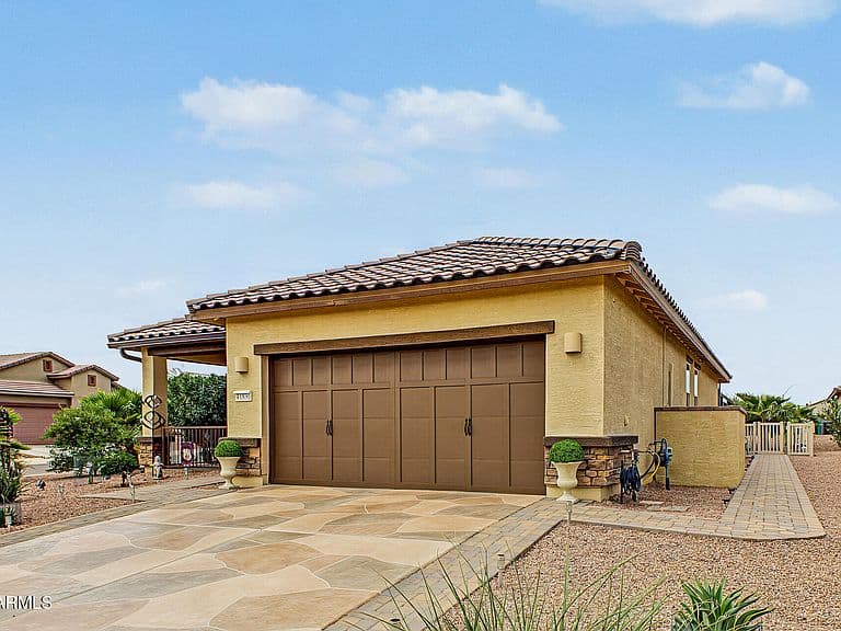 41836 W MESQUITE Road photo 4