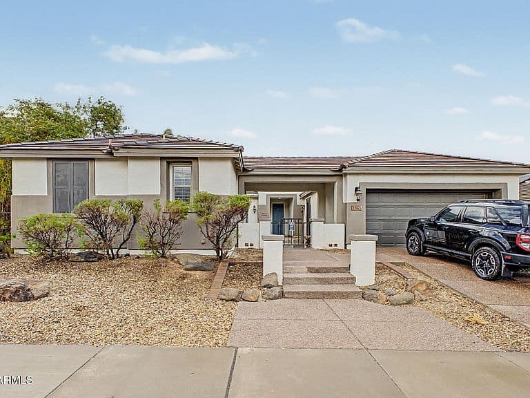 3345 N BROOKLYN Drive photo 2