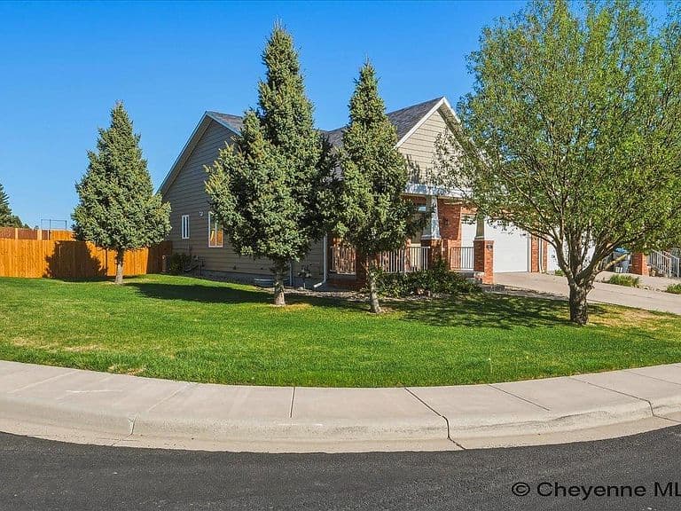 6805 Grand Teton Ct photo 3