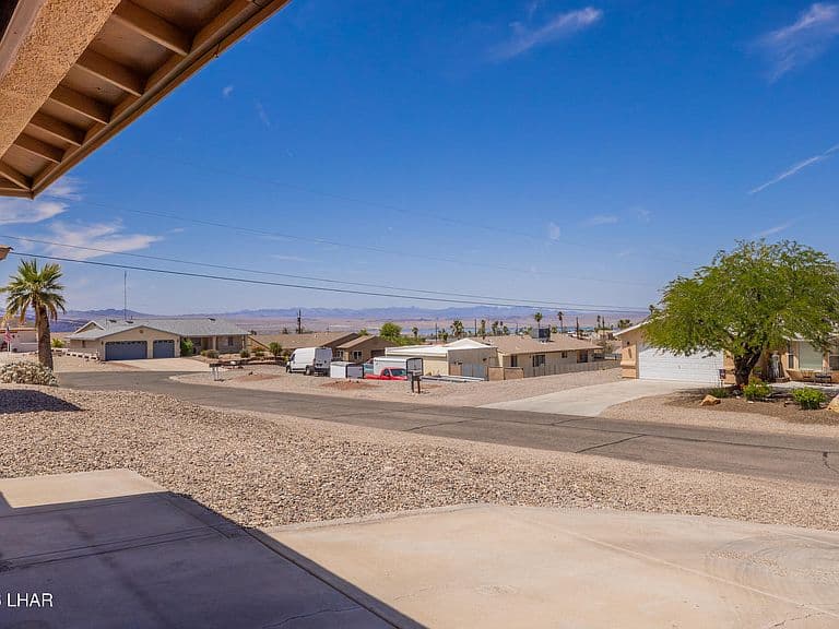 3510 Thunderhawk Dr photo 5