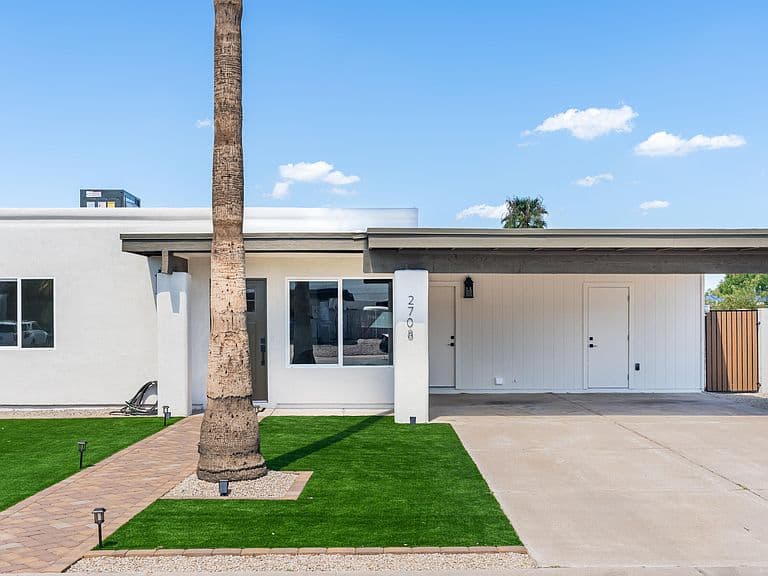 2708 W Dunbar Drive photo 3