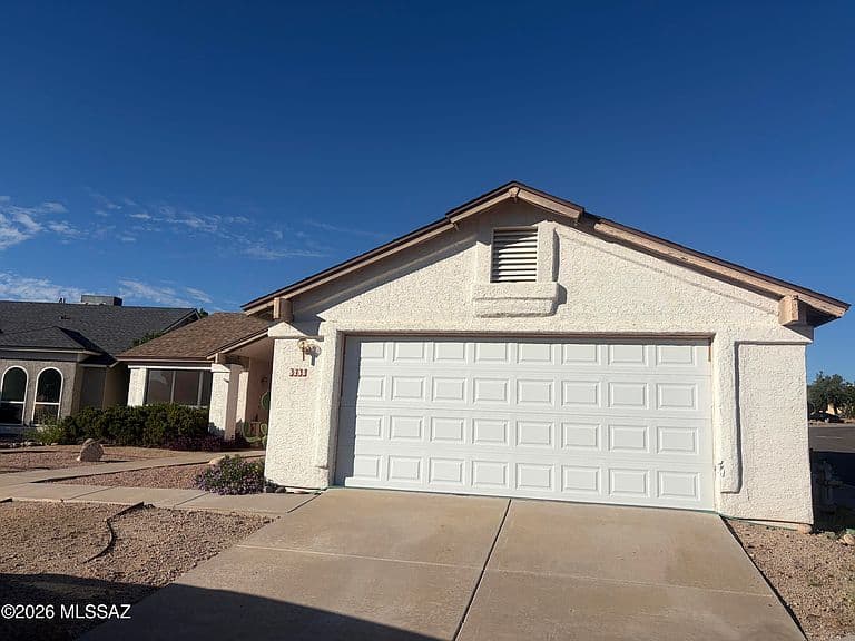 5256 W Bobwhite Way photo 1