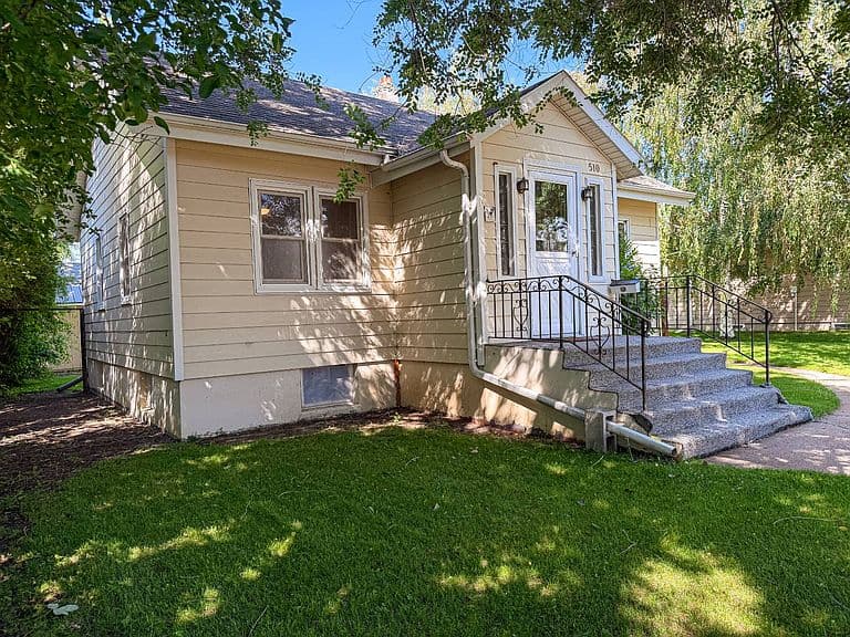 510 3rd Ave N photo 2