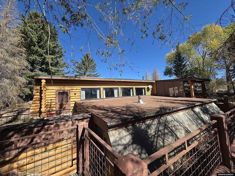 16 Mason Dr photo 4