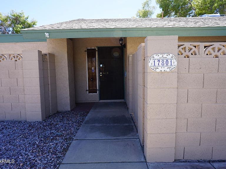 17801 N 45TH Avenue photo 5