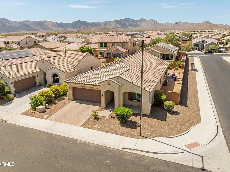 25999 W TONTO Lane photo 1