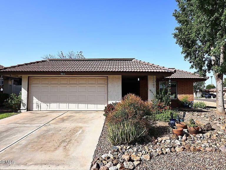 4814 E Sioux Court photo 1