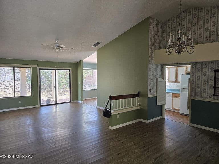 4460 W Rockwood Dr photo 3