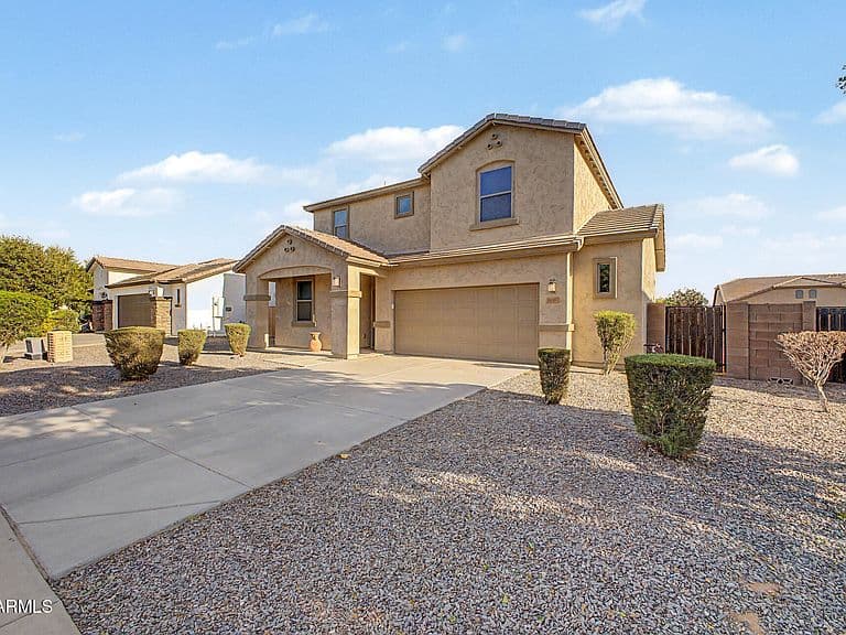 10903 E QUADE Avenue photo 1