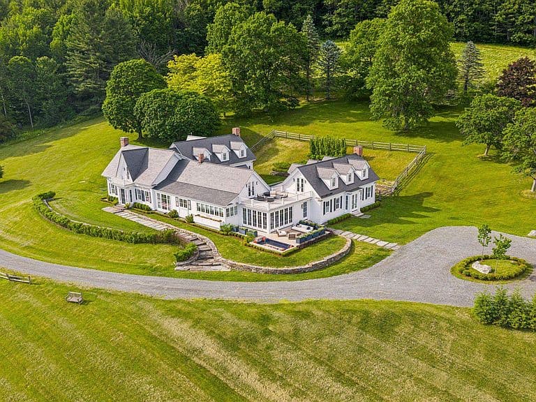 3147 Mount Hunger Road photo 1