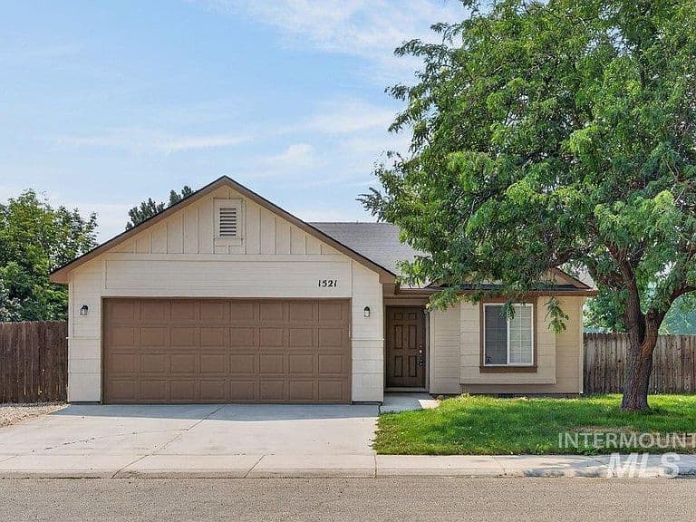 1521 W Kesler Dr photo 1