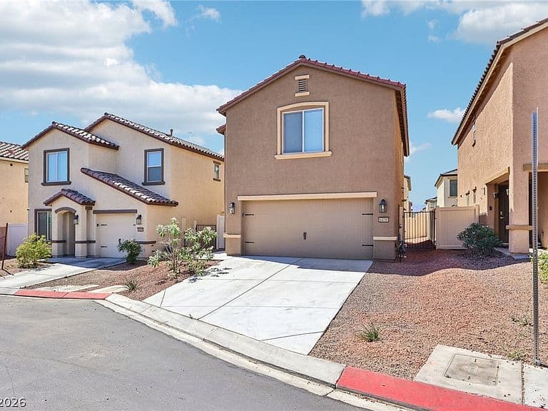 6439 Broadcloth Ct photo 4