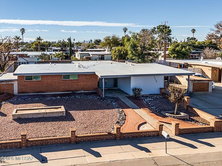 7236 E Calle Cuernavaca photo 1