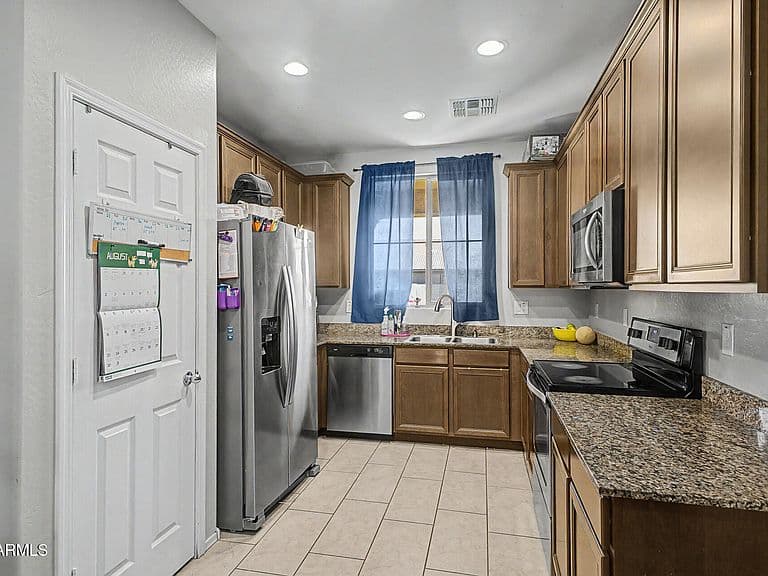 12238 W SUPERIOR Avenue photo 2