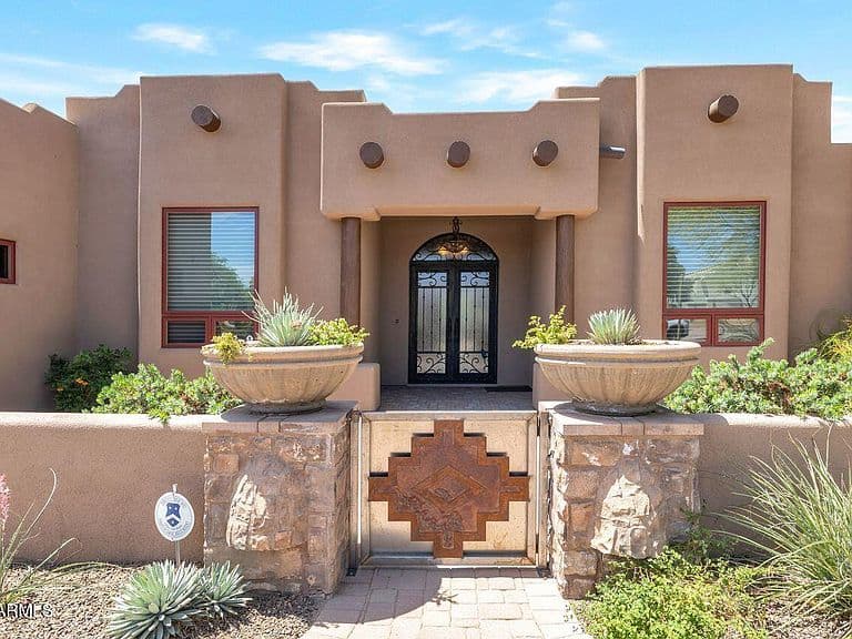 18507 E PICACHO Road E photo 2