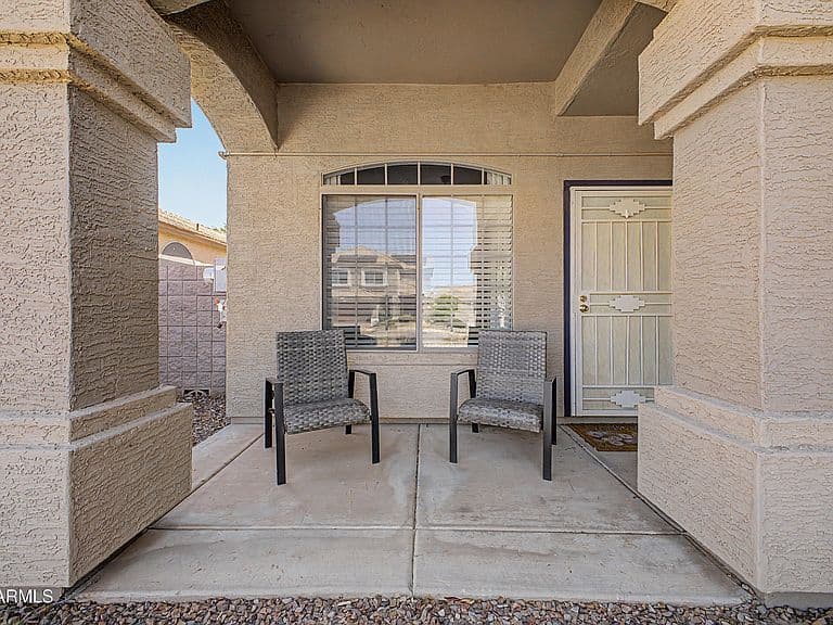 26425 N 42ND Way photo 5