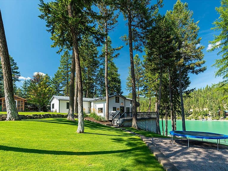 312 & 318 Island Dr photo 2