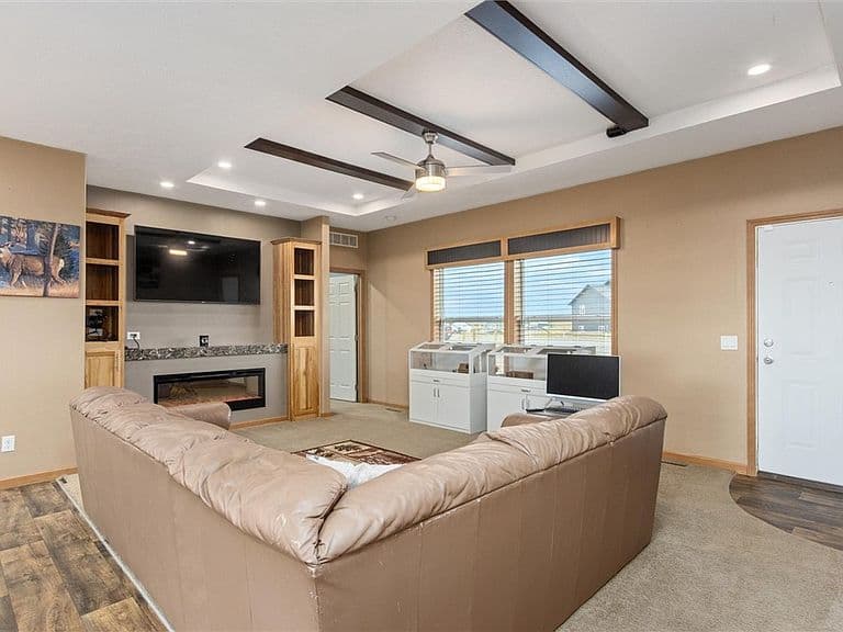 3625 Nellie Christine Dr photo 4